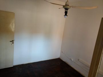 Casa en venta en Ezpeleta Este