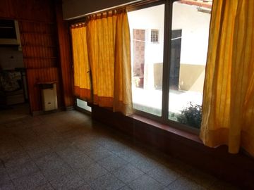 Casa en venta en Ezpeleta Este