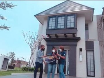 Rumah Cantik CLARION terpesona di cluster Reddteracota