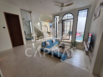 Casa De Jingga Mediteranian Style di Kota Baru Parahyangan dengan view danu & gunung worthed banget jadi pilihanmu