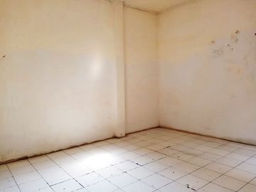 Di Sewakan Rumah Cocok Untuk Usaha Strategis 4 Kamar di Antapani, Bandung