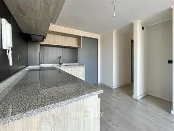Departamento en venta de 3 dorm. en La Cisterna