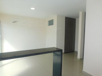 apartamento en arriendo en ciudad jardín. Cod A78718