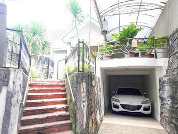Rumah 2 Lantai Luas 174 di Tirtasani Karangploso kota Malang