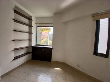 apartamento en arriendo en candelaria. Cod A514244