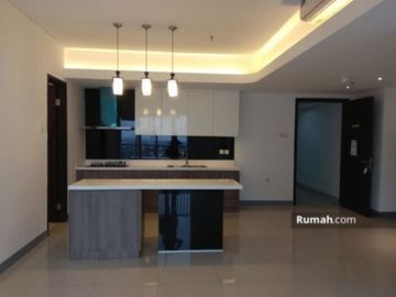 For Rent 4BR Luxury Semi Furnished Apartemen at Fatmawati