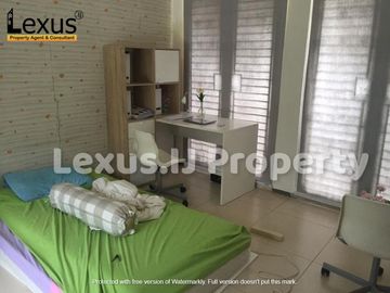 Dijual cepat Rumah Modern Tropical Minimalis, di Bumi Bintaro Permai Tangsel