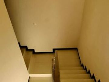Dijual Rumah Manyar Jaya Baru Gress , Surabaya Timur Dekat Nginden