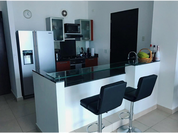 SEA CONFIABLE VENDE PH DESTINY EN AVENIDA BALBOA