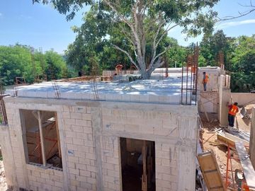 Casa en Preventa  de 2 plantas en Privada Kutz, Yucatán Country Club