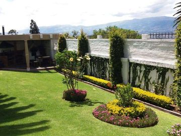Venta de Casa en Cumbaya Urbanización Miravalle II