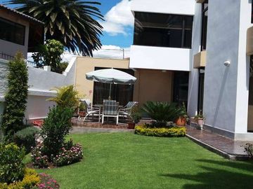 Venta de Casa en Cumbaya Urbanización Miravalle II