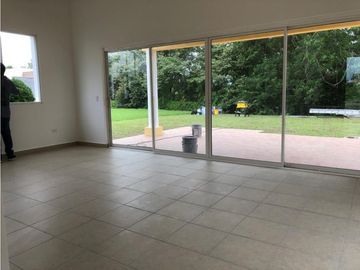 VENTA CASA CAMPESTRE / PLAYA MALIBU GORGONA PANAMA