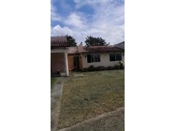 VENTA CASA CAMPESTRE / PLAYA MALIBU GORGONA PANAMA