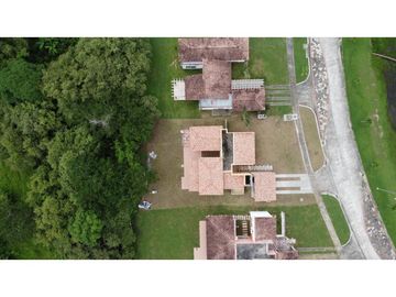 VENTA CASA CAMPESTRE / PLAYA MALIBU GORGONA PANAMA