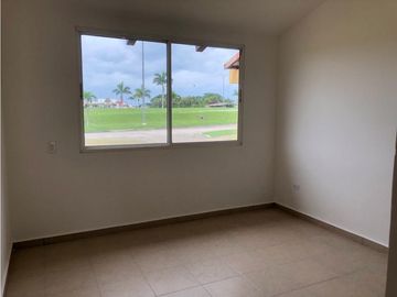 VENTA CASA CAMPESTRE / PLAYA MALIBU GORGONA PANAMA