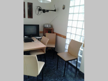REFACCIONADO - Departamento en Venta en Monserrat 3 ambientes + dependencia 100 m2 - Chile 1400