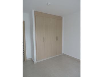 SE VENDE CASA EN BRISAS DEL GOLF $250,000 AM