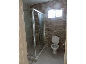 SE VENDE CASA EN BRISAS DEL GOLF $250,000 AM
