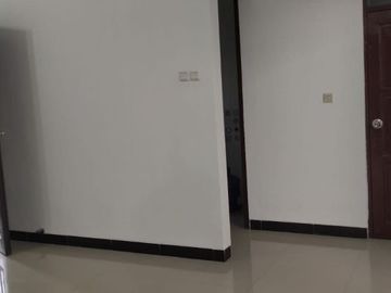 Rumah Baru Renov, Belakang Galaxy Mall di Wisma Permai