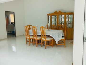CASA EN VENTA CON SEGURIDAD EN CONDADO DE SAYAVEDRA, ATIZAPÁN DE ZARAGOZA