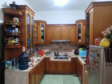 DIJUAL CEPAT MURAH RUMAH KOKOH MEWAH TERAWAT NYAMAN DI SALEMBA JOHAR BARU JAKARTA PUSAT