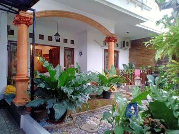 DIJUAL CEPAT MURAH RUMAH KOKOH MEWAH TERAWAT NYAMAN DI SALEMBA JOHAR BARU JAKARTA PUSAT