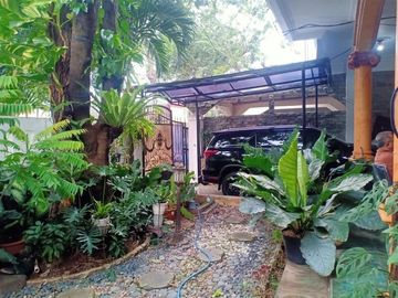 DIJUAL CEPAT MURAH RUMAH KOKOH MEWAH TERAWAT NYAMAN DI SALEMBA JOHAR BARU JAKARTA PUSAT