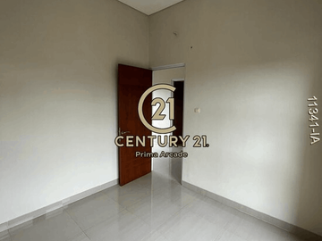 Rumah Brandnew Siap Huni Ada Halaman Belakang  Grand Epainos