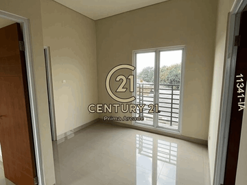 Rumah Brandnew Siap Huni Ada Halaman Belakang  Grand Epainos