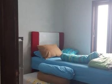 Rumah hook 2 lantai lokasi strategis di puri depok mas