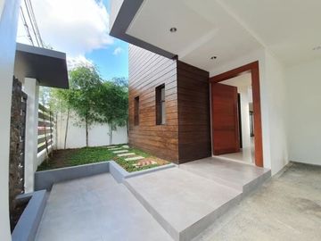 Brand new Single detached mOdern hOuse in kingsville Court antipolo near Xentro Mall and SM Masinag