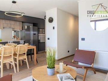 Nueva casa de 3 dormitorios mas estar, en condominio urbano