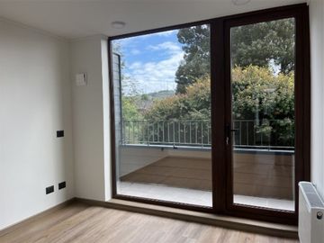 Nueva casa de 3 dormitorios mas estar, en condominio urbano