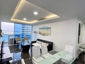 Punta Centinela, amplio departamento con vista al mar, balcón y 3 dormitorios (Torre 2000)