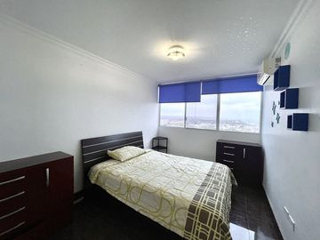 Punta Centinela, amplio departamento con vista al mar, balcón y 3 dormitorios (Torre 2000)