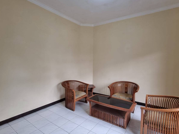Disewakan Rumah di Pakuwon City