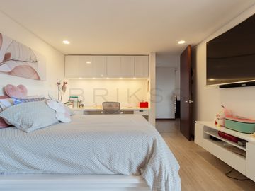 casa en arriendo/venta en bosque de pinos-usaquén. Cod V6838