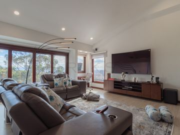 casa en arriendo/venta en bosque de pinos-usaquén. Cod V6838