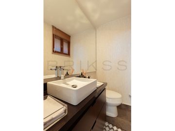 casa en arriendo/venta en bosque de pinos-usaquén. Cod V6838