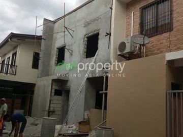 ACCESSIBLE TOWNHOMES 3BR IN QUEZON CITY