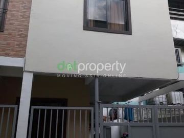 ACCESSIBLE TOWNHOMES 3BR IN QUEZON CITY