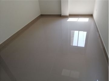 Casa de venta  dentro de urbanización Portoviejo