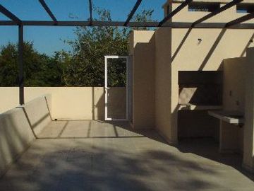 Departamento Tipo Casa en venta en Pilar