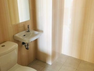 Unfurnished 2 BR Lt 16 Apartemen GALERI CIUMBULEUIT 2 Bandung