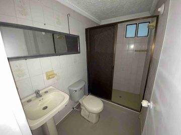 CASA BIFAMILIAR EN VENTA SANTA MONICA/DOSQUEBRADAS