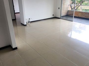 apartamento en arriendo en el poblado. Cod A218281