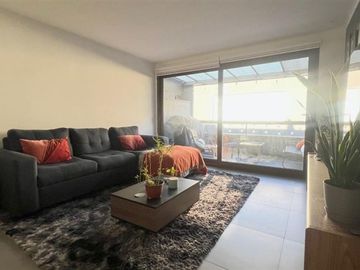 ¡OPORTUNIDAD! Dúplex Remodelado en VENTA - Las Condes