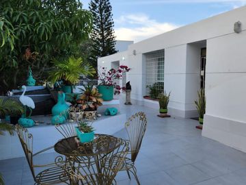 casa en venta en riomar. Cod V104034