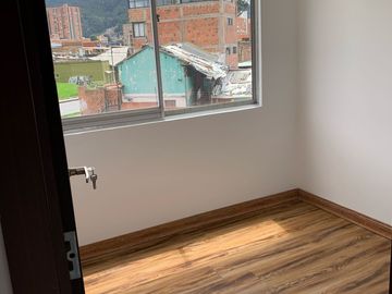 apartamento en arriendo en la roca. Cod A7308201